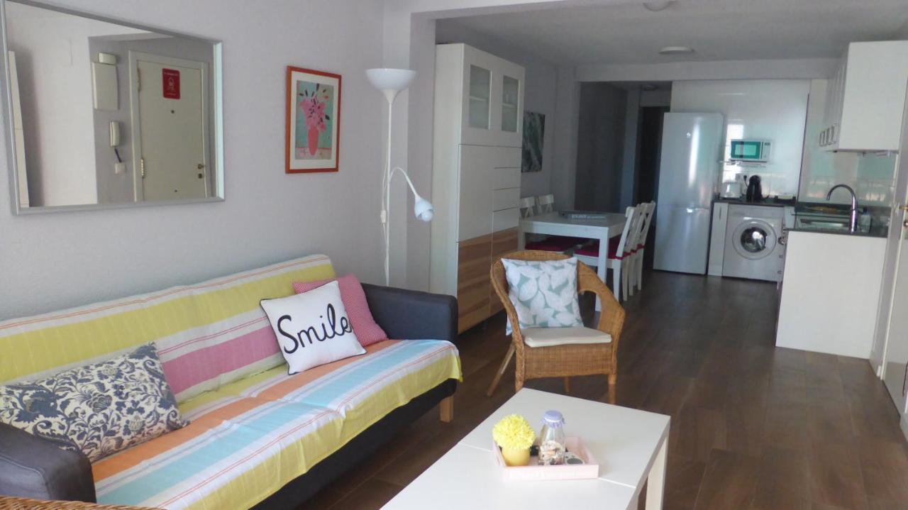 Apartamento a 50 mts de la playa Carrer la Mar El Campello Exterior foto